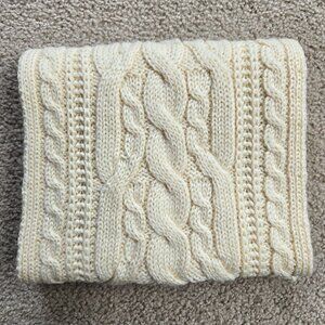 NWOT Bonner of Ireland Cable Knit Ivory Wool Scarf